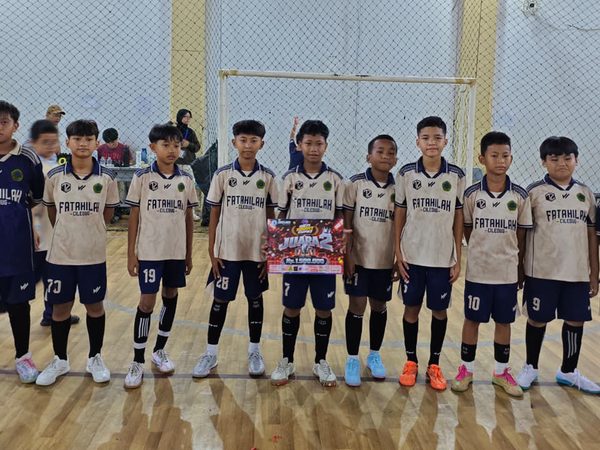 MI Plus Fatahillah Raih Juara 2 Turnamen Futsal Gen Smart Cup 2026 MI Plus Fatahillah Raih Juara 2 Turnamen Futsal Gen Smart Cup 2026